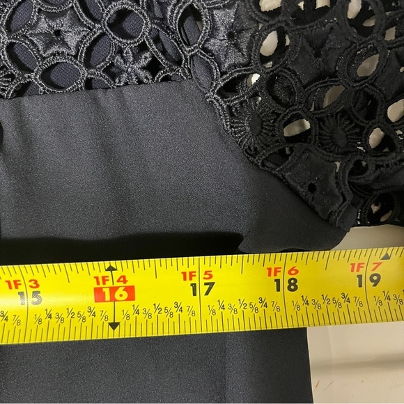 Ann Taylor Navy Embellished Crochet Blouse 3/4 Sleeve L - Picture 13 of 16